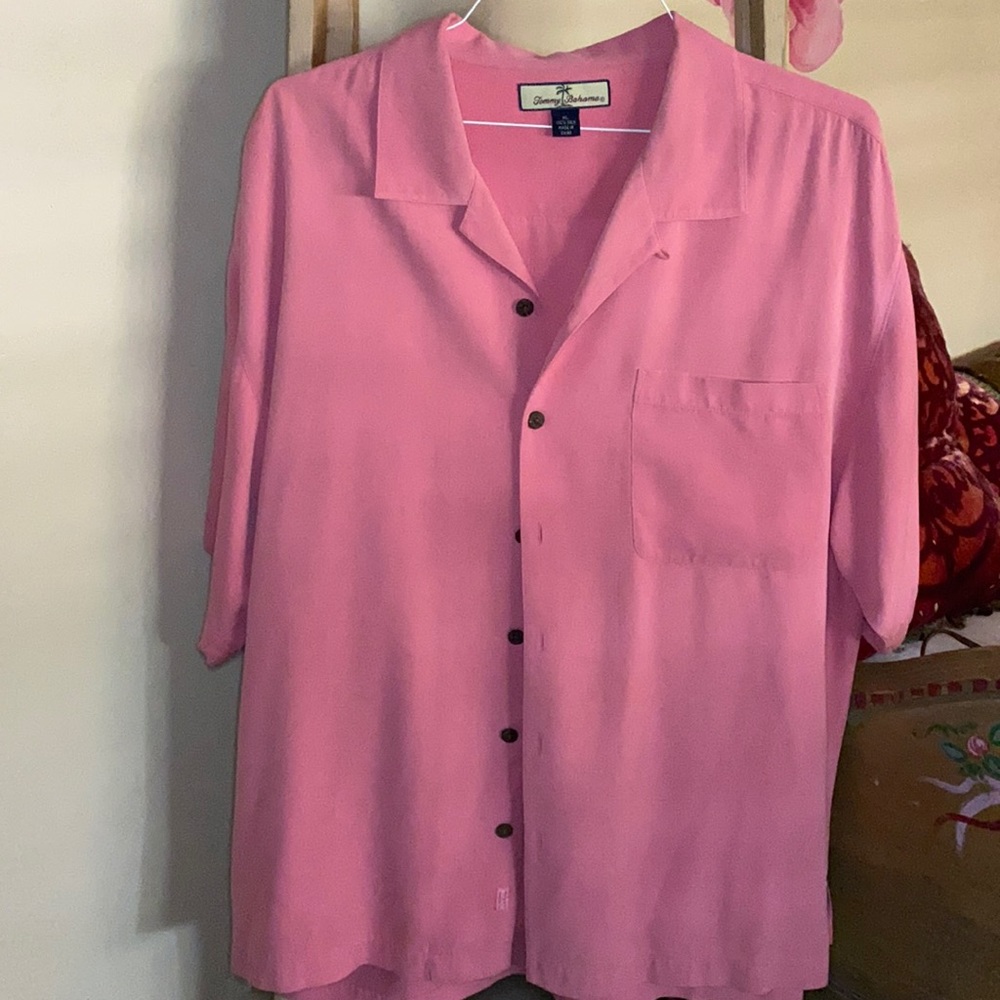 Tommy Bahama xL salmon short sleeve silk shirt